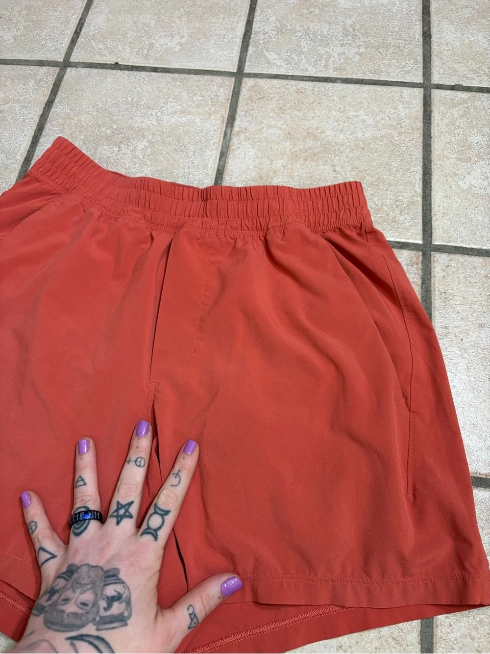 Lululemon Pace Breaker Short *Linerless *5”(Pink Punch) Size Small